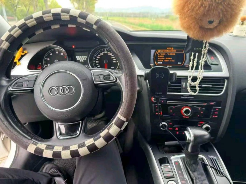 南宁15年奥迪A54