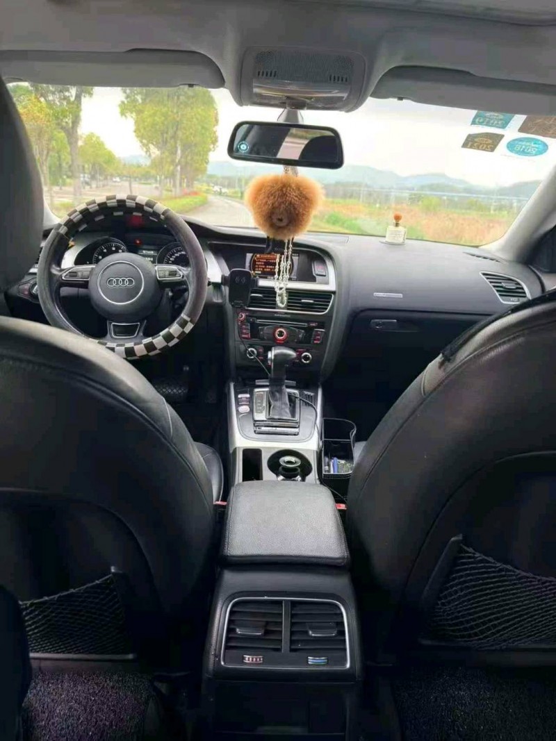 南宁15年奥迪A57