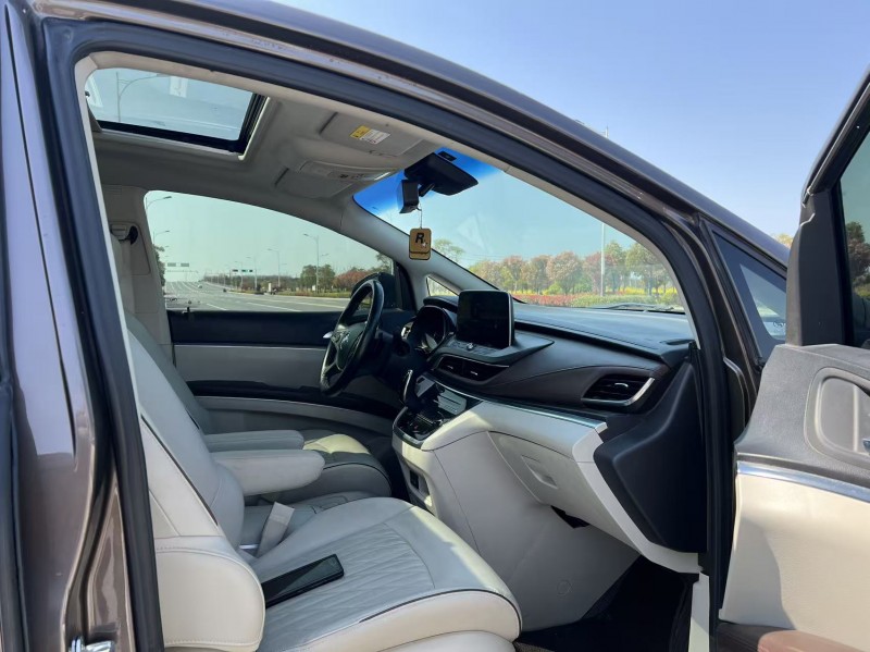 盐城22年别克GL86