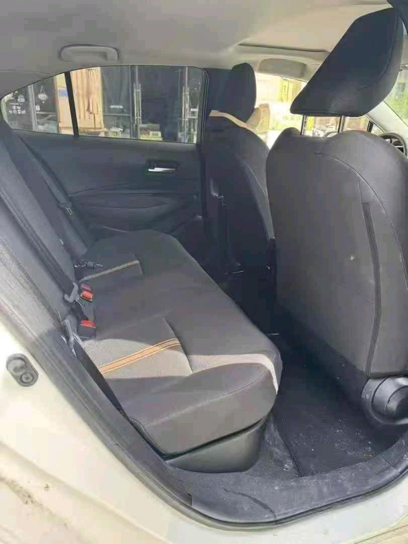 吉安24年丰田雷凌3