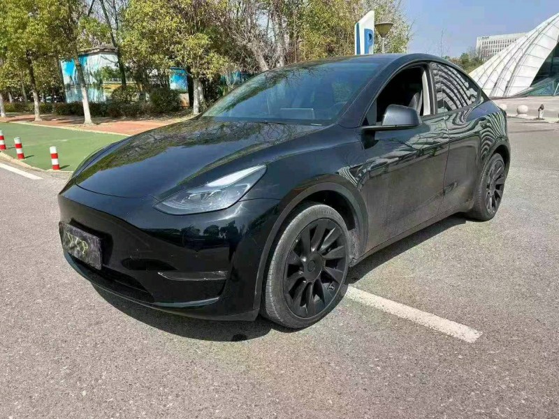 武汉23年特斯拉MODEL Y3