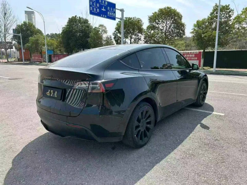 武汉23年特斯拉MODEL Y5