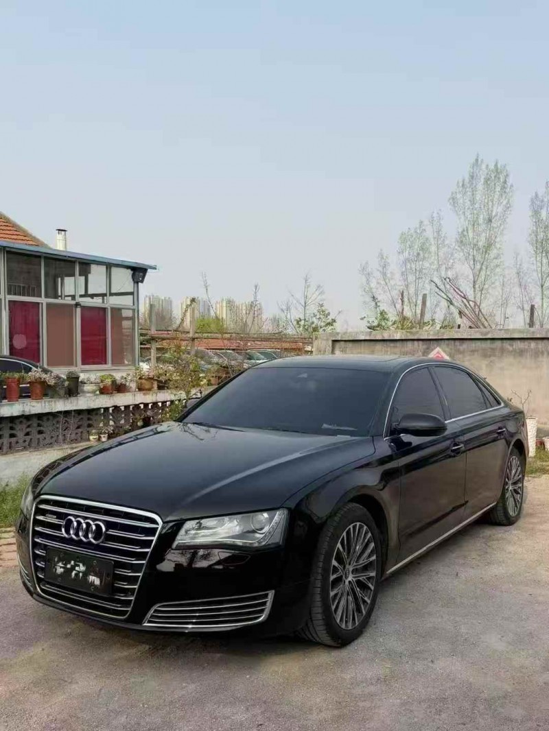 济宁14年奥迪A8L2