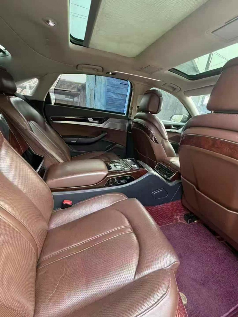 济宁14年奥迪A8L4