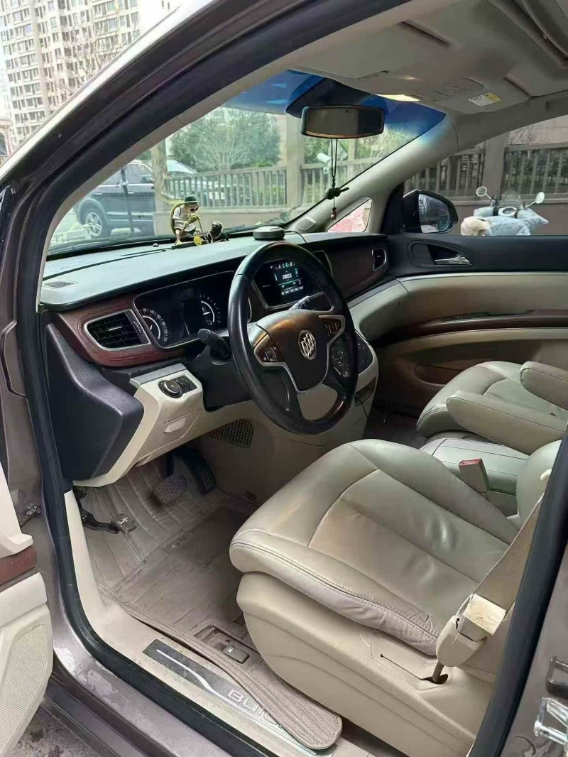 连云港18年别克GL88