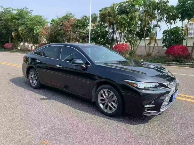 佛山22年丰田亚洲龙2