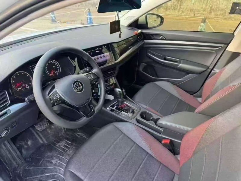 菏泽21年大众宝来6