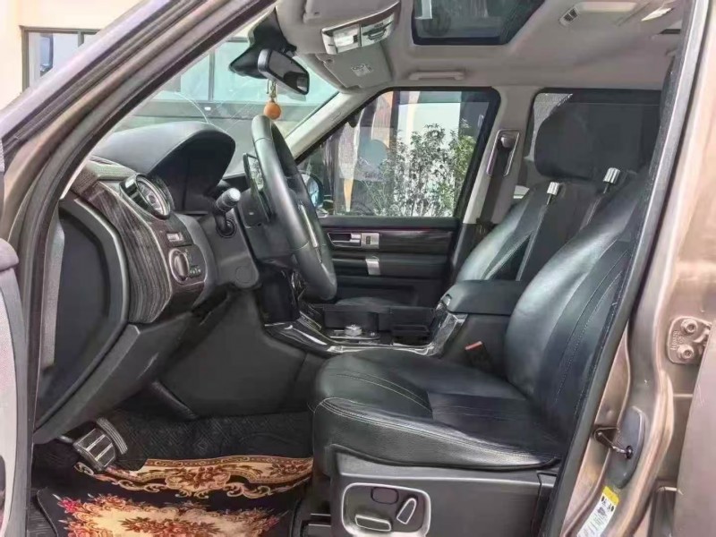 深圳15年路虎发现5