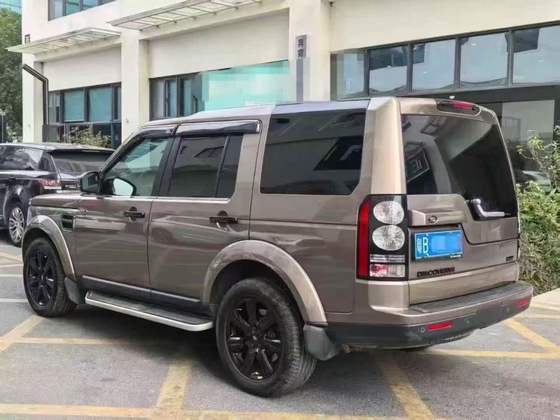 深圳15年路虎发现7