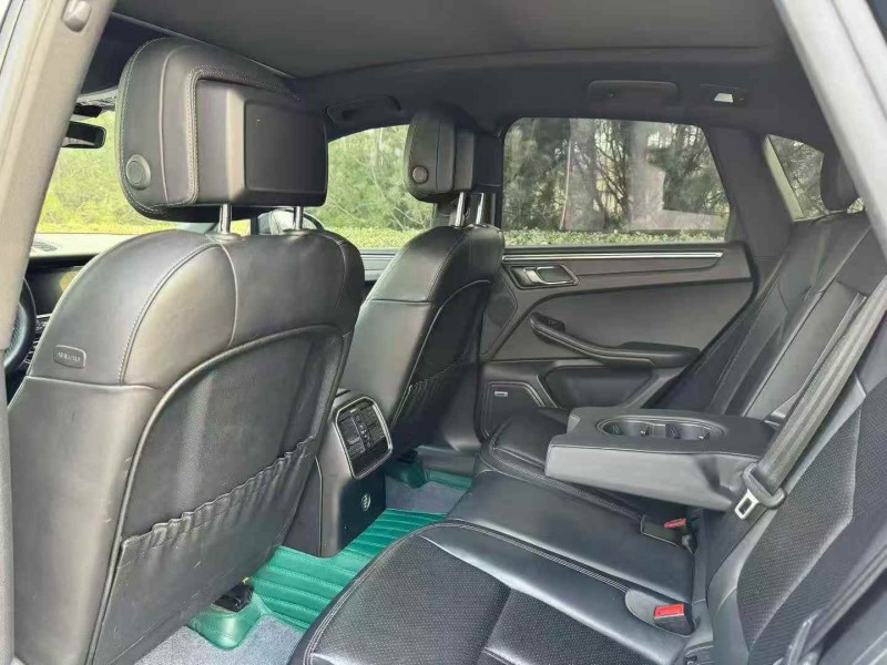 滨州19年保时捷Macan10