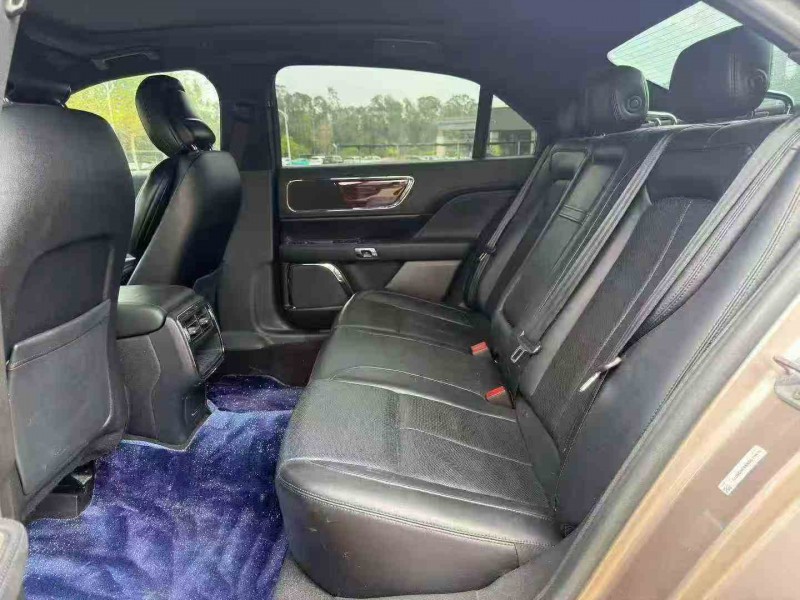 汕头20年林肯大陆8