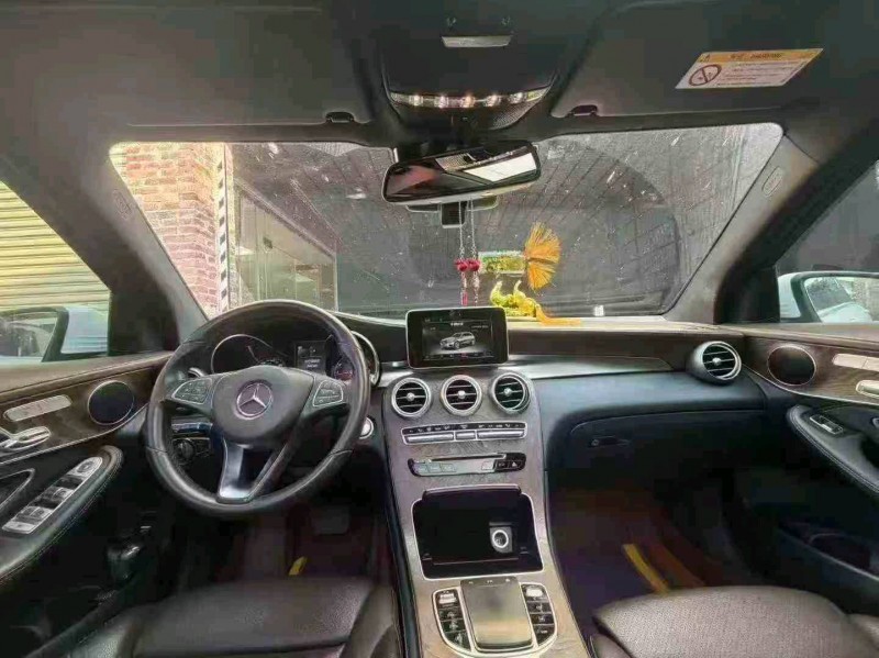 湛江16年奔驰GLC4