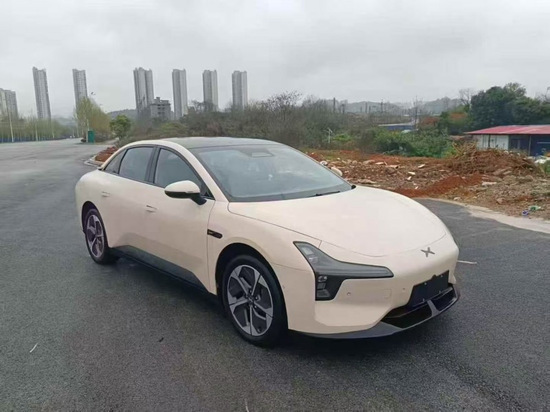 济宁25年小鹏汽车G32