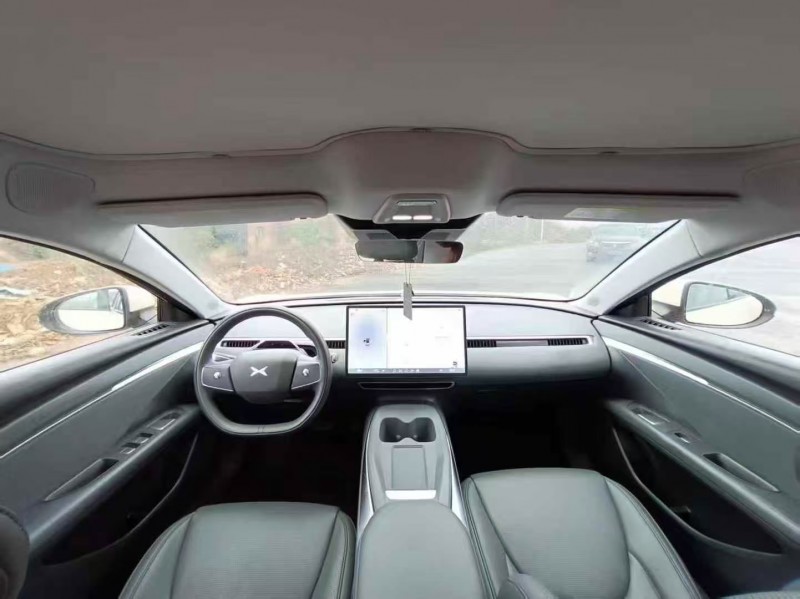 济宁25年小鹏汽车G33