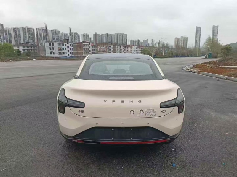 济宁25年小鹏汽车G36