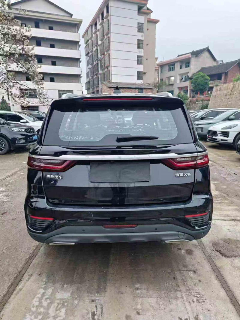 常德21年吉利远景6