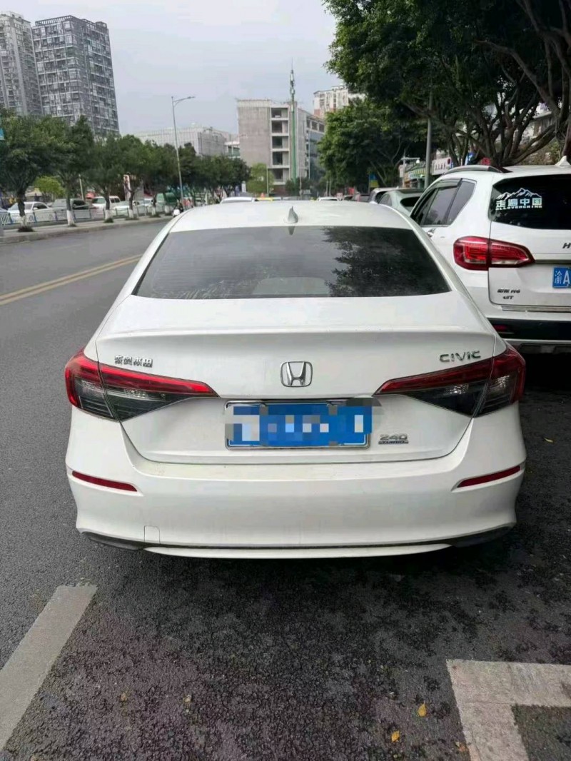 重庆24年本田思域4