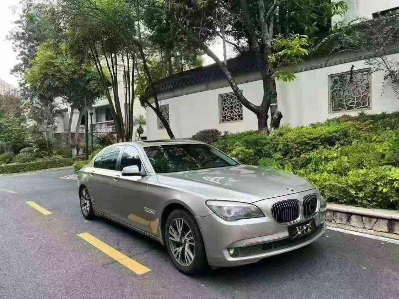 珠海20年宝马7系2