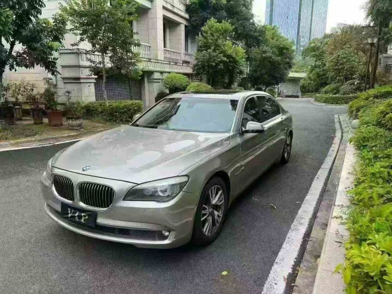 珠海20年宝马7系3