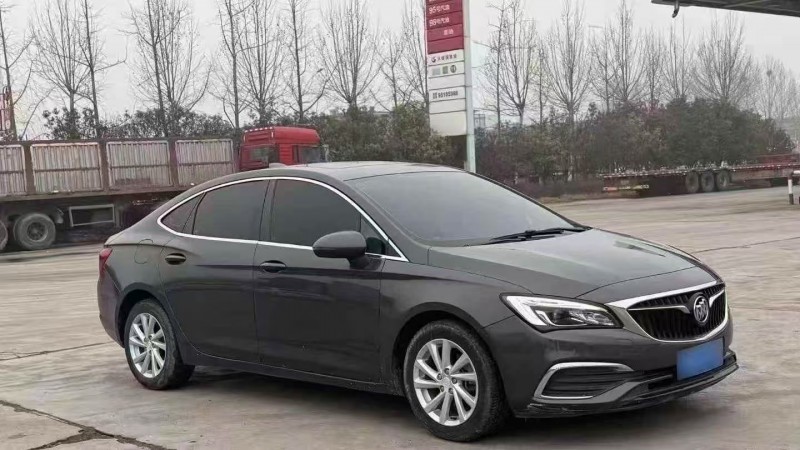 菏泽19年别克威朗2