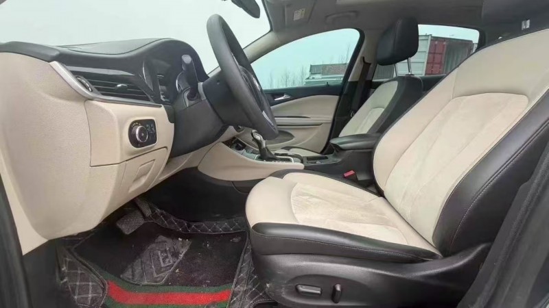 菏泽19年别克威朗4