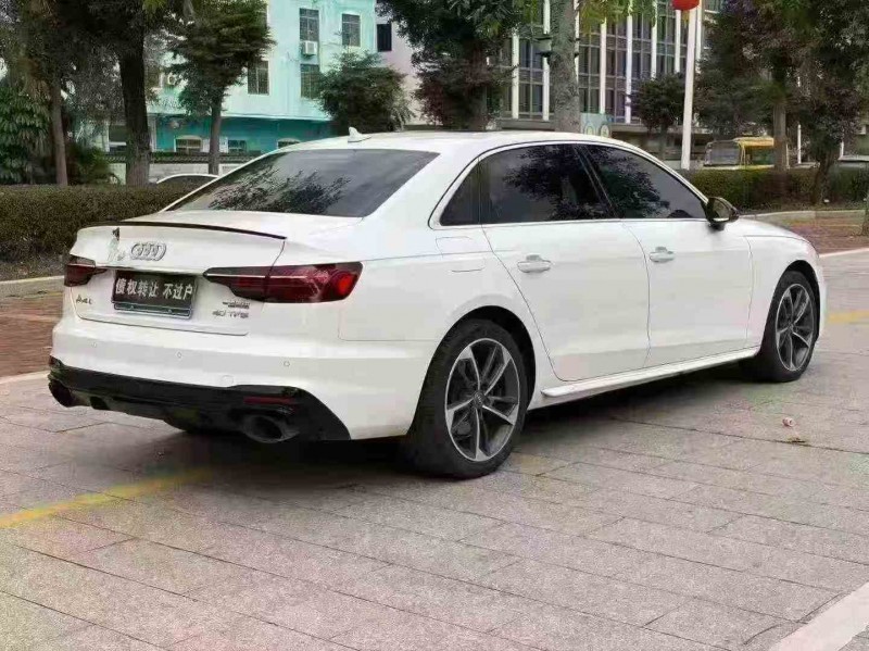 湛江21年奥迪A4L7