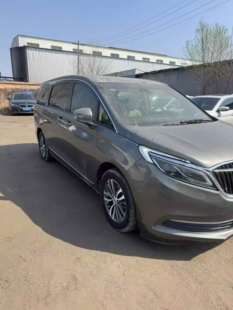 菏泽18年别克GL82