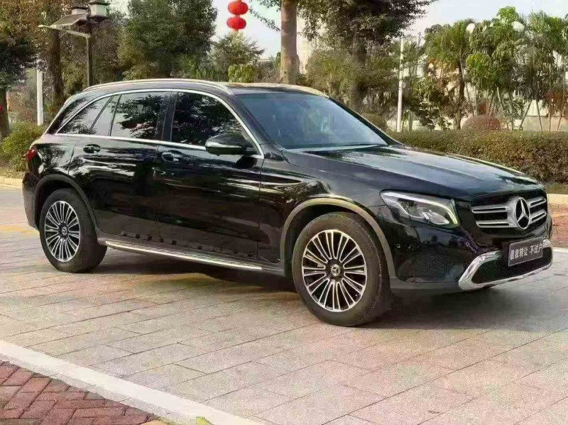 湛江19年奔驰GLC2