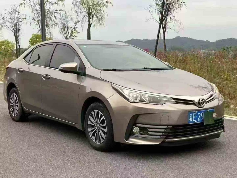 江门18年丰田卡罗拉3