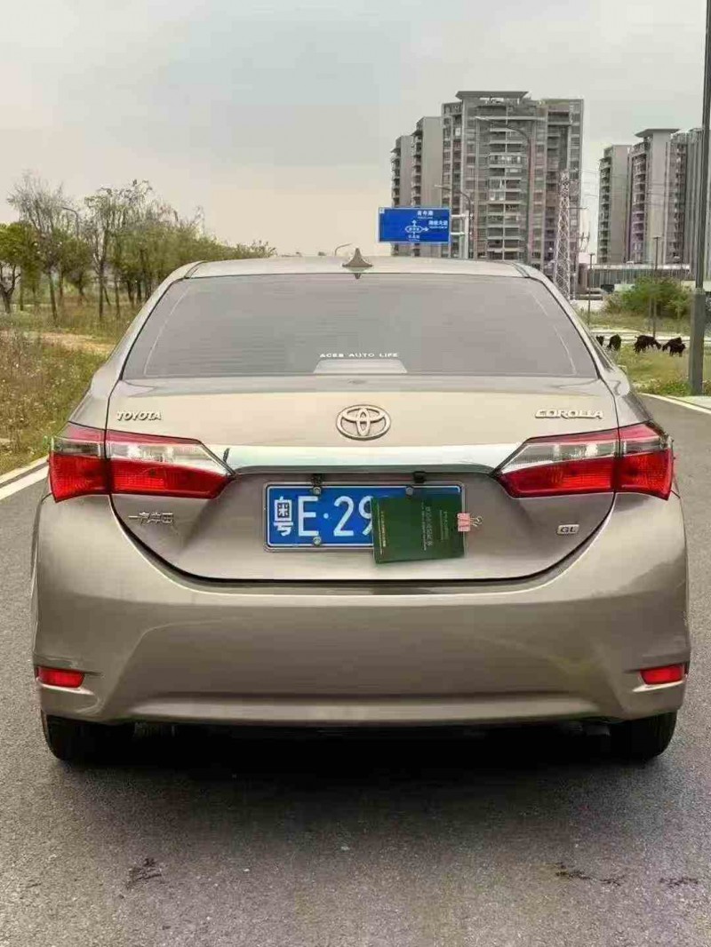 江门18年丰田卡罗拉8