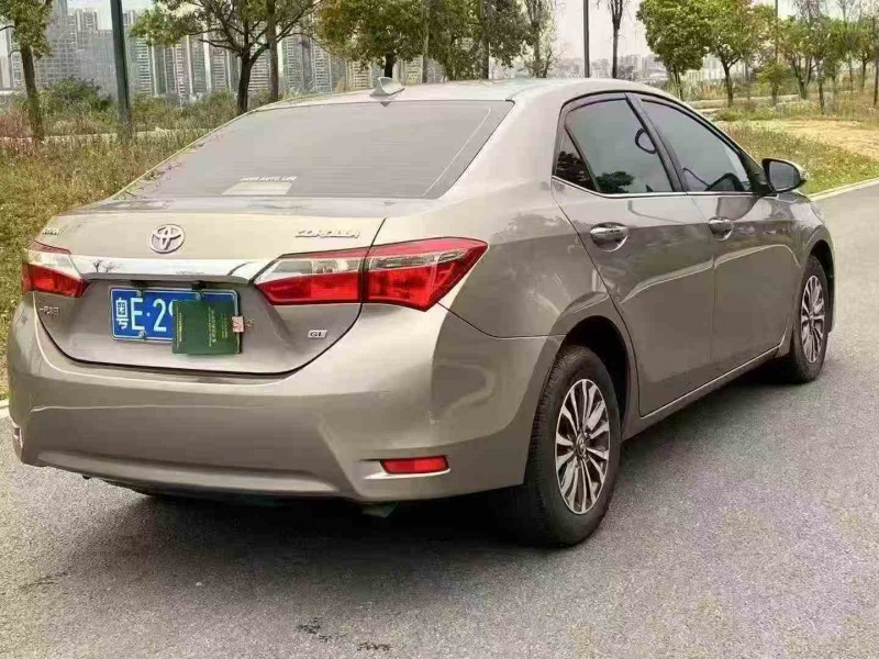 江门18年丰田卡罗拉9