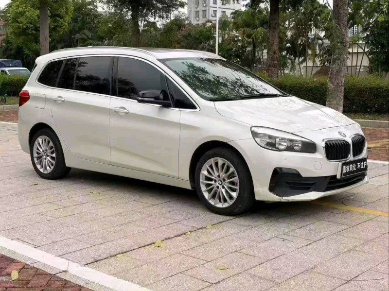 广州19年宝马2系2