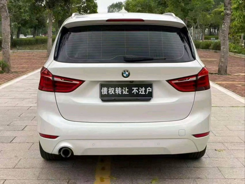 广州19年宝马2系8