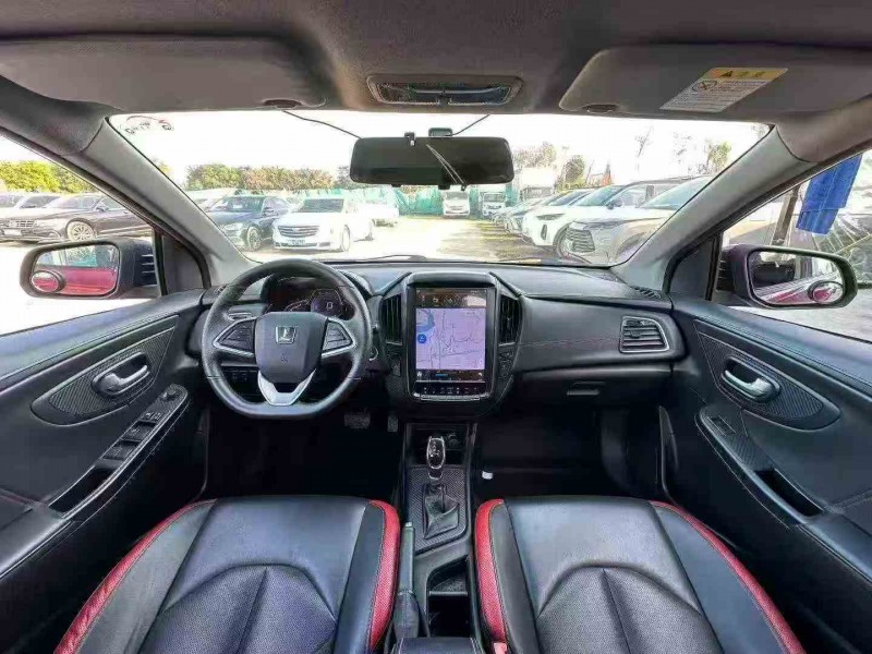 湛江19年纳智捷U5 SUV4