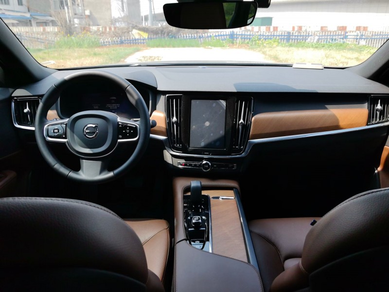 襄阳24年沃尔沃S906