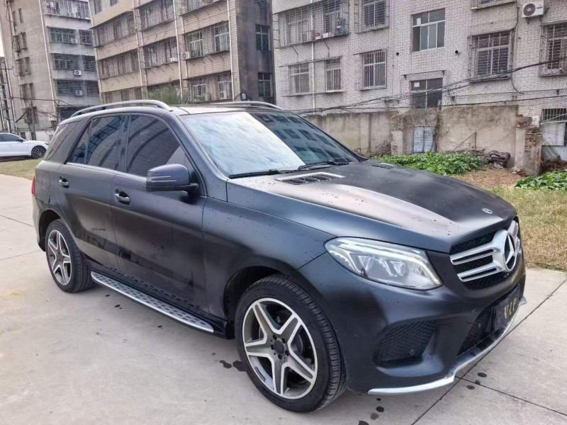 襄阳17年奔驰GLE3