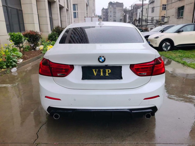 襄阳18年宝马1系8