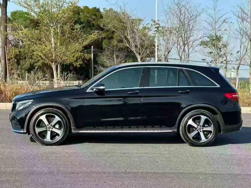 江门18年奔驰GLC3