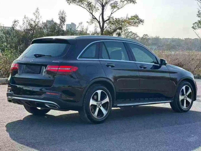 江门18年奔驰GLC9