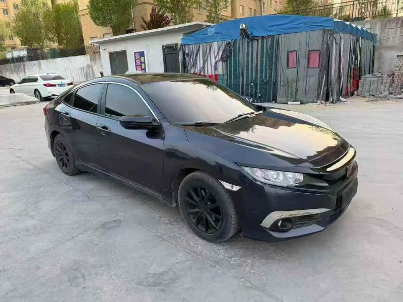 烟台17年本田思域3