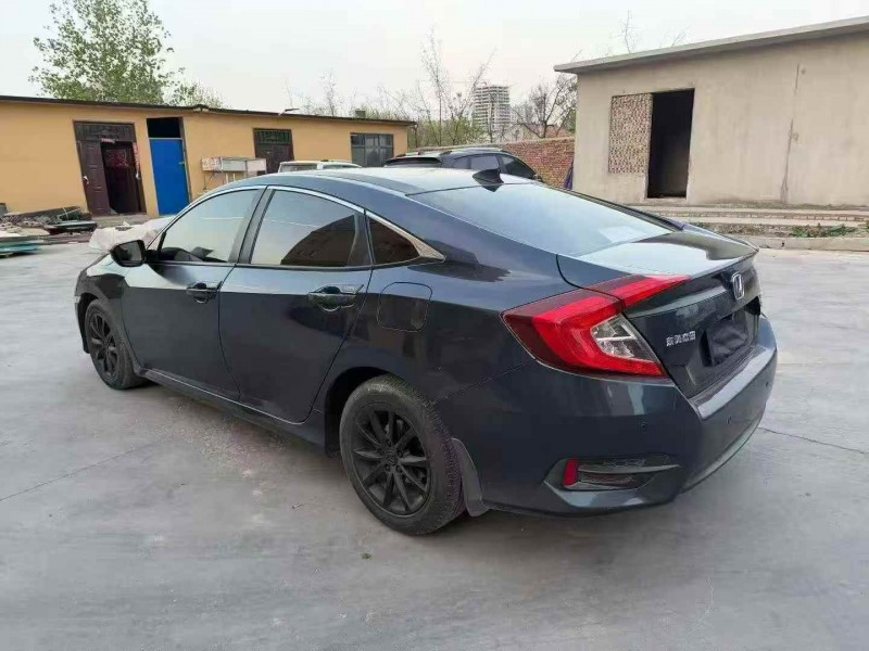 烟台17年本田思域8