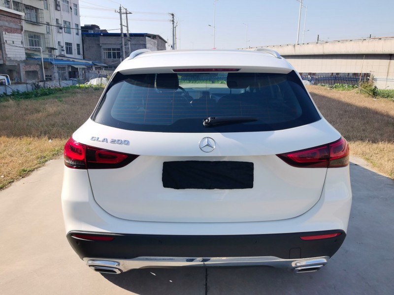 襄阳20年奔驰GLA9