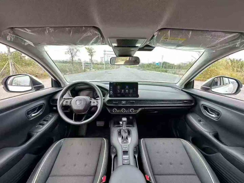 汕头24年本田ZRV4