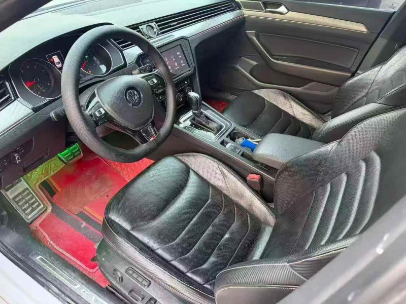 济宁19年大众CC4