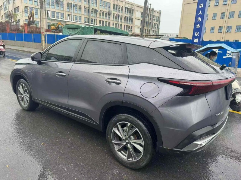 鹰潭22年奇瑞欧萌达7