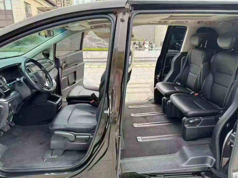 湛江20年本田艾力绅4