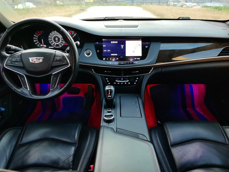 襄阳19年凯迪拉克CT66