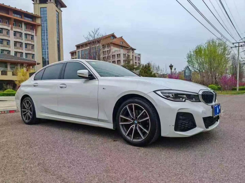 承德21年宝马3系3