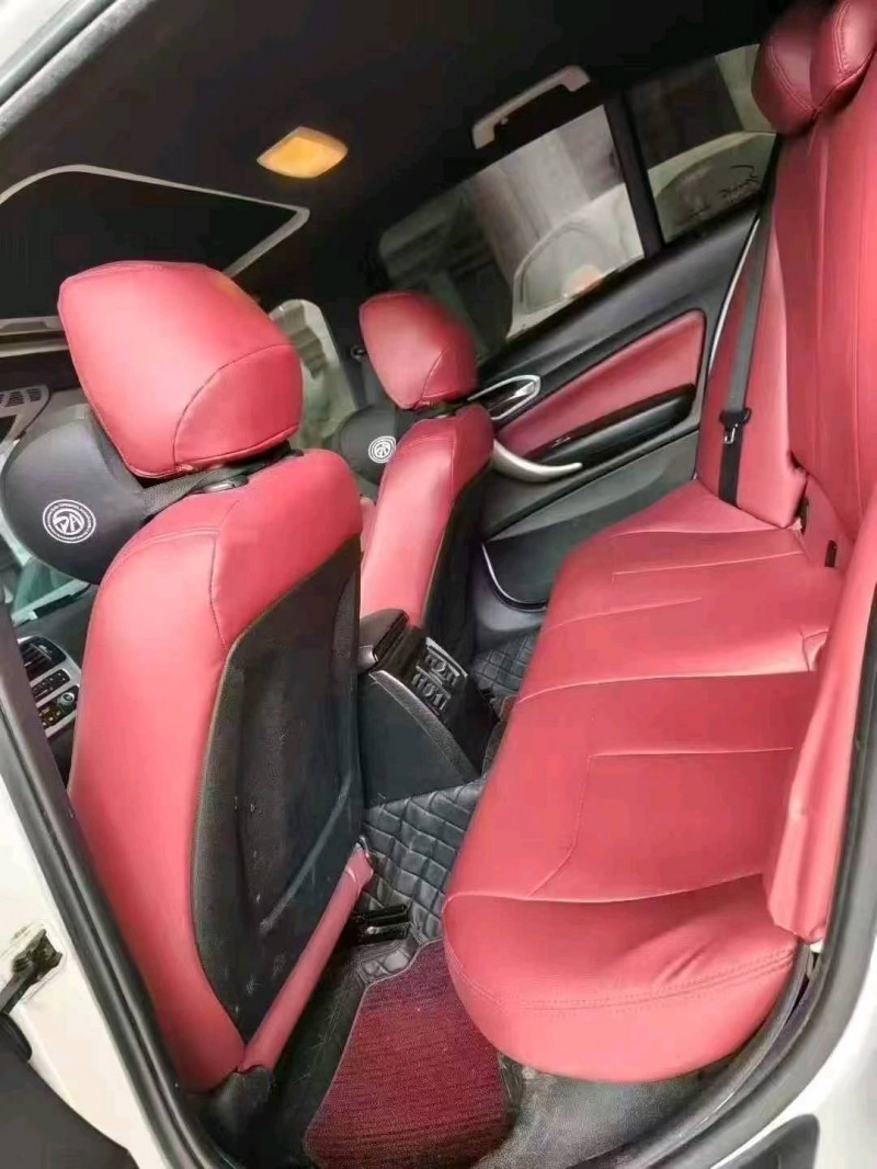 铜仁13年宝马1系4