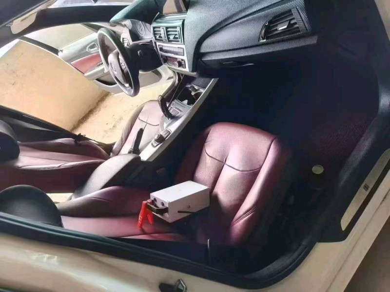 铜仁13年宝马1系6